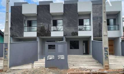 Casa com 2 dormitórios à venda, 99 m² por R$ 550.000,00 - Costa e Silva - Joinville/SC