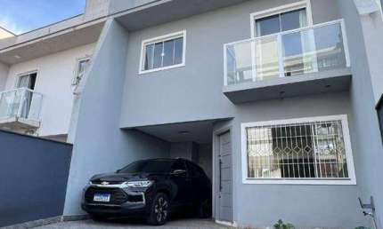 Casa com 3 dormitórios à venda, 100 m² por R$ 490.000,00 - Floresta - Joinville/SC