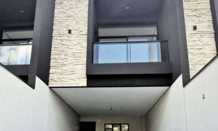 Casa com 3 dormitórios à venda, 120 m² por R$ 698.000,00 - Saguaçu - Joinville/SC