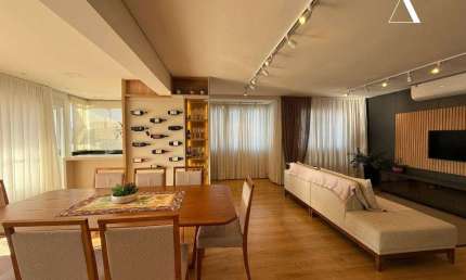 Cobertura com 3 dormitórios à venda, 201 m² por R$ 1.190.000,00 - Bom Retiro - Joinville/SC
