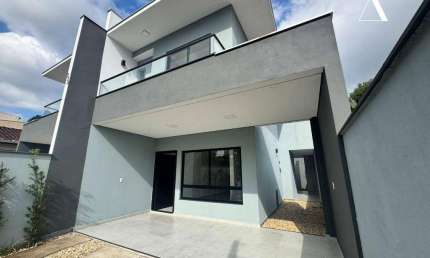 Casa com 3 dormitórios à venda, 141 m² por R$ 895.000,00 - Bom Retiro - Joinville/SC