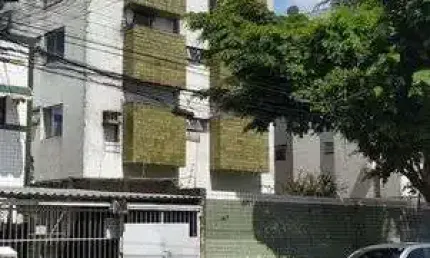 Apartamento para venda tem 136 metros quadrados com 4 quartos