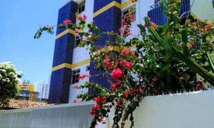 Imóvel para venda possui 140 metros quadrados com 4 quartos