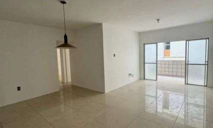 Imóvel para venda possui 128 metros quadrados com 4 quartos em Graças - Recife - PE