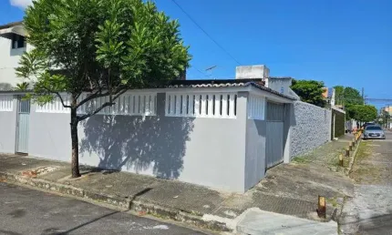 Casa com 3 quartos à venda na Rua Visconde Parnaíba, San Martin, Recife