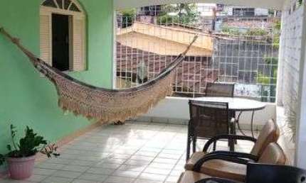 Casa para venda com 324 metros quadrados com 5 quartos