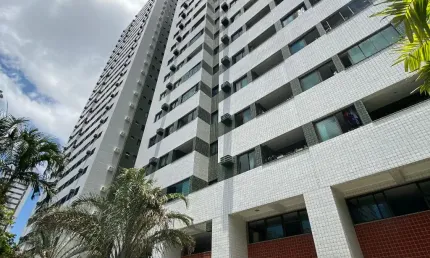 Excelente apartamento reformado 2 quartos com closet na Madalena