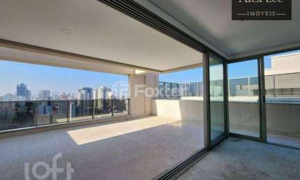 Cobertura duplex no Sintonia Perdizes com 4 suites e 4 vagas