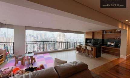 Cristall Aclimação com 227 m², 4 dormitórios e 4 vagas