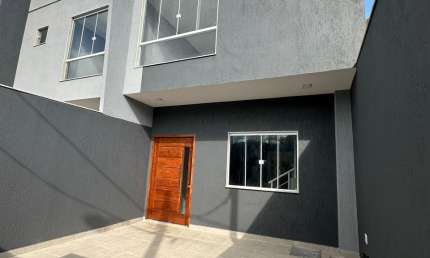 Casa com 3 quartos à venda no Jardim Vitória, Macaé 