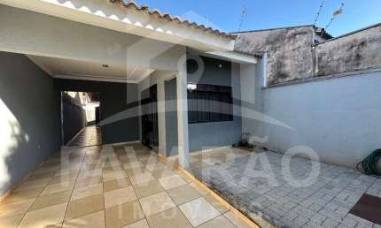 Casa com 2 quartos à venda na Rua Vereador José Mário Hauari, 225, Jardim Monte Rei, Maringá