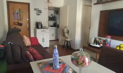 Apartamento à venda em Niterói-RJ, Largo da Batalha: 2 quartos, 1 suíte, 1 sala, 1 banheiro, 1 vaga, 60m²!