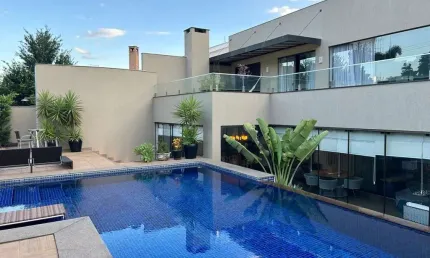 CASA ALTO PADRÃO NO CONDOMÍNIO ROYAL PARK LONDRINA PR.