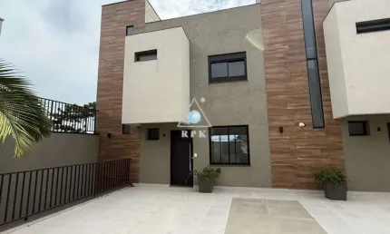 Casa em condomínio fechado com 3 quartos à venda na Rua Roberto Gava, 419, Pilarzinho, Curitiba