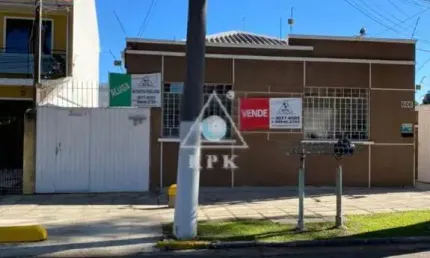 Casa à venda na Rua Felipe Camarão, 606, Prado Velho, Curitiba