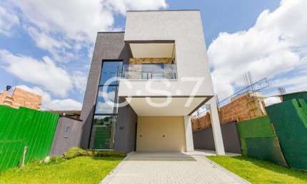 Casa em Condomínio Fechado com 136.24 m², 3 quartos sendo 3 suítes à venda no bairro Santa Cândida.