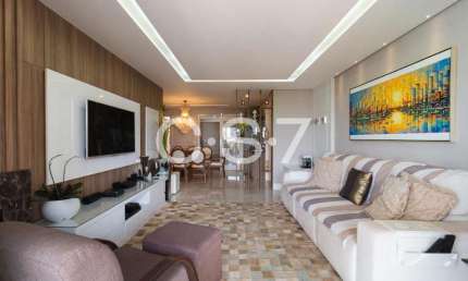 Apartamento com 126.76 m², 3 quartos sendo 1 suíte à venda no bairro Ahú.