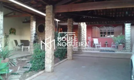 Casa com 4 quartos à venda na Rua Coronel Severiano, Araguaia, Belo Horizonte