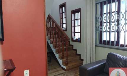 Casa com 4 quartos à venda na Rua Quatorze Bis, Carianos, Florianópolis
