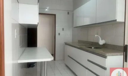 Apartamento à venda no bairro Capoeiras - Florianópolis/SC