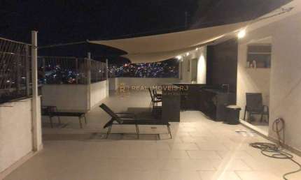 Desfrute de Luxo e Conforto na Cobertura de 4 Quartos no Maison Vert