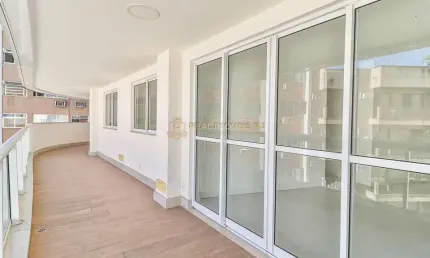 Lagoa | Apartamento de 4 Quartos no Condomínio La Fontaine com 179m²