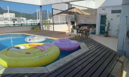 Cobertura Duplex de 4 Quartos no Condomínio Royal Green na Península
