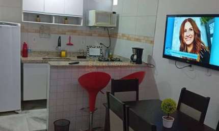 Apartamento , na Avenida Armando Ribeiro, próximo a Praia do Recreio