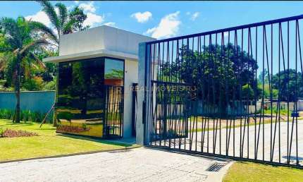 Terreno Plano de 190m² - Condomínio em Vargem Grande.