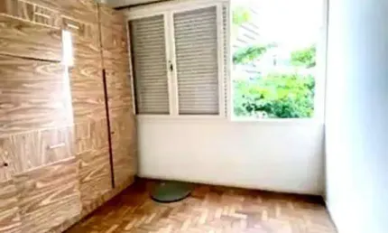 Apartamento , com 2 quartos e dependencia completa na Tijuca