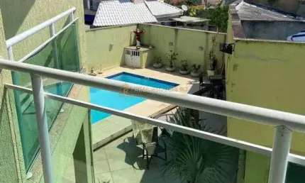 Excelente Casa  ,na Estrada Roberto Burle Marx em Barra de Guaratiba