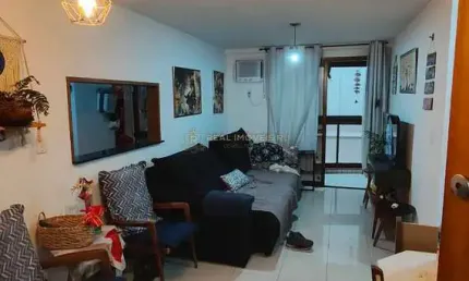Apartamento de 2 quartos , no recreio ao lado do posto 10