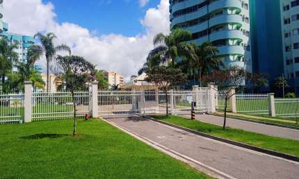 Apartamento na Barra da Tijuca de 2 Quartos com 77 m²