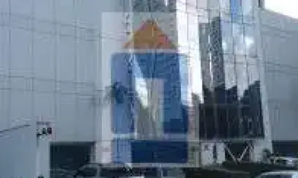 Salão, meio andar, 233 metros 7 vagas em frente salvador shopping