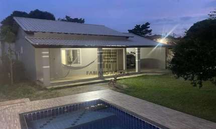 Casa à venda, 2 quartos, 1 suíte, 3 vagas, Areal - Araruama/RJ