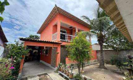 Casa em Araruama, 4 quartos ( 1 suíte ) - R$ 370.000,00 - Cond. Sonho de Vida
