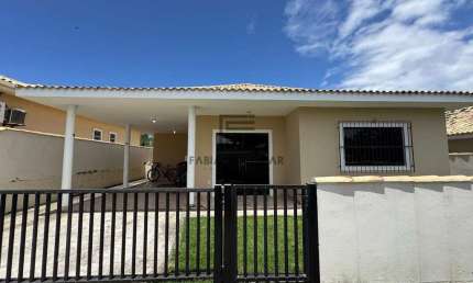 Casa em Araruama - 3 Quartos ( 1 suíte )- R$ 400.000,00 - Areal