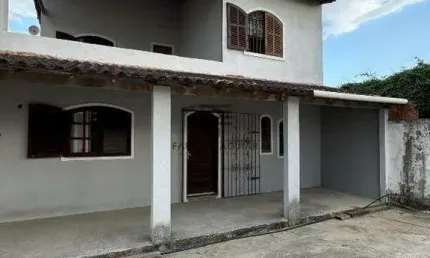 Casa em Araruama - 4 Quartos - R$ 220.000,00 - Três Vendas