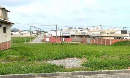 Terreno em condomínio fechado à venda na Zona Rural, Araruama 