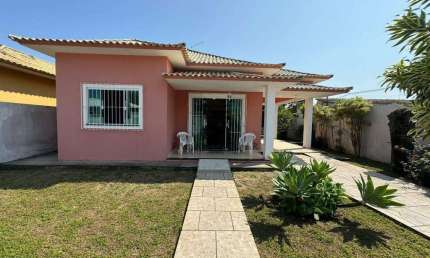 Casa em Araruama, 2 quartos ( 1 suíte ) - R$ 470.000,00 - Vila Capri
