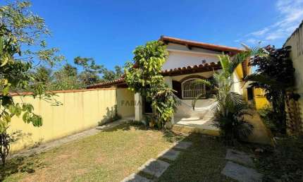 Casa em Araruama - 2 quartos (1 suíte) - R$ 500.000,00 - Vila Capri