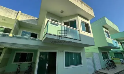 Casa em Araruama, 4 quartos (3 suítes) - R$ 380.000,00 - Praça da Bandeira