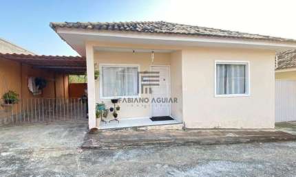 Casa em Araruama, 2 Quartos (1 Suíte) - R$ 190.000,00 - Outeiro