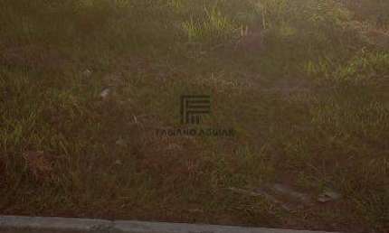 Terreno em Araruama, com 360m² - R$ 90.000,00 - Centro