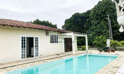 Casa em Araruama, 5 Quartos (3 suítes) – R$ 790.000,00 - Praia do Hospício
