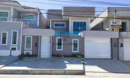 Casa Triplex em Araruama, 4 Quartos (3 suítes) – R$ 1.350.000,00 - Pontinha