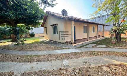 Excelente casa com terreno de 760m² rua calçada - Bairro Boa Perna