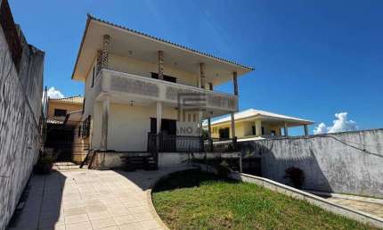 Casa em Araruama- 4 Quartos (3 Suítes) - R$ 980.000,00 - Parque Hotel