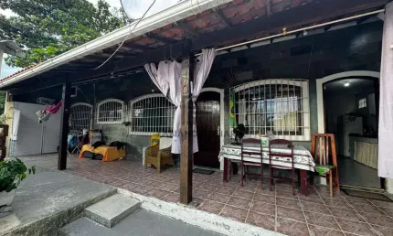 Casa em Araruama, 2 Quartos - R$ 315.000,00 - Pontinha