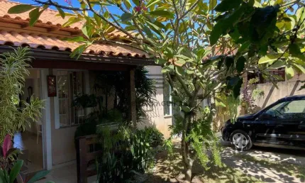 Aconchegante casa com 3 quartos 1 Suíte -R$ 360.000,00 - Bairro Praia do Hospício